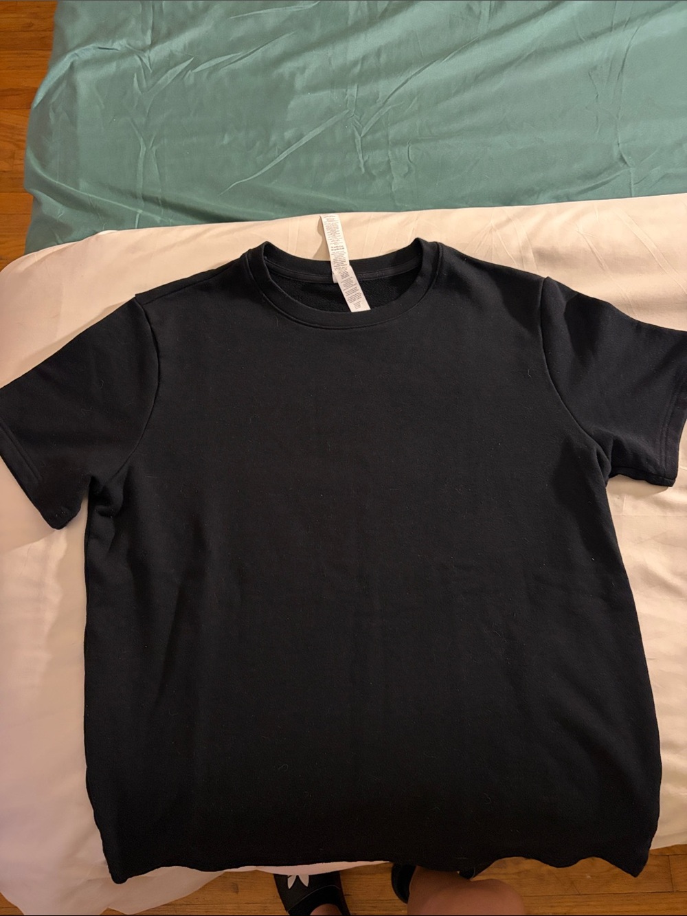 ALO Yoga Chill Short Sleeve - Picture 7 of 7